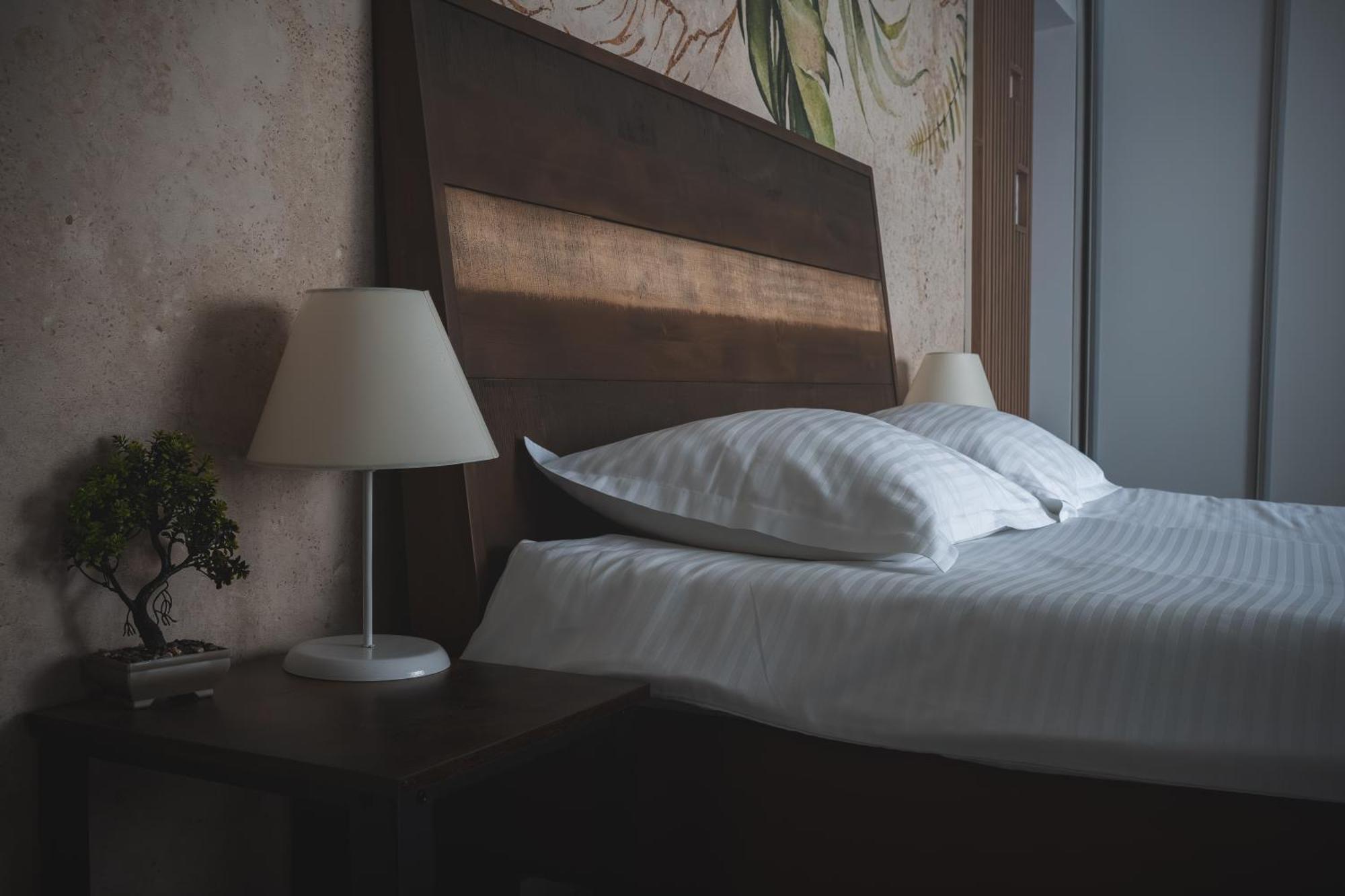 Sincai City Center Apartment Bukares Bagian luar foto